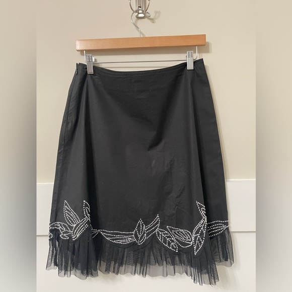 Cache Black & White Sequin Beaded Floral Pleated Mesh Skirt Size 4 - Picture 6 of 8